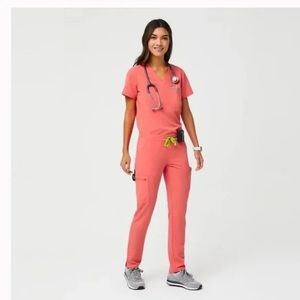 Figs scrub top and bottom matching set